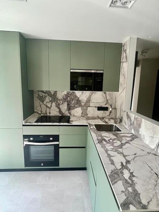 Apartamento Excelente Piso A Estrenar En El Sardinero Santander Exterior foto